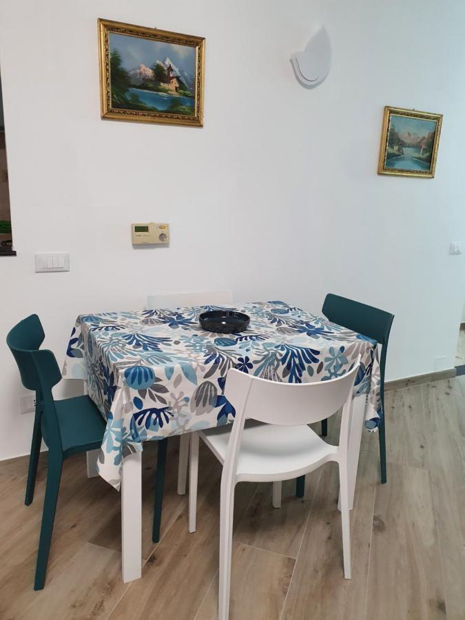 La Casa Di Ia Apartment Vernazza Luaran gambar